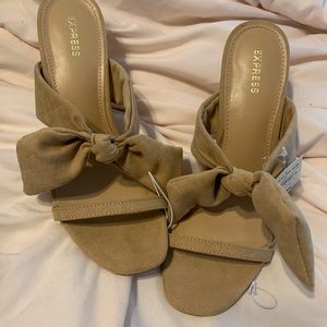 tan Express heels